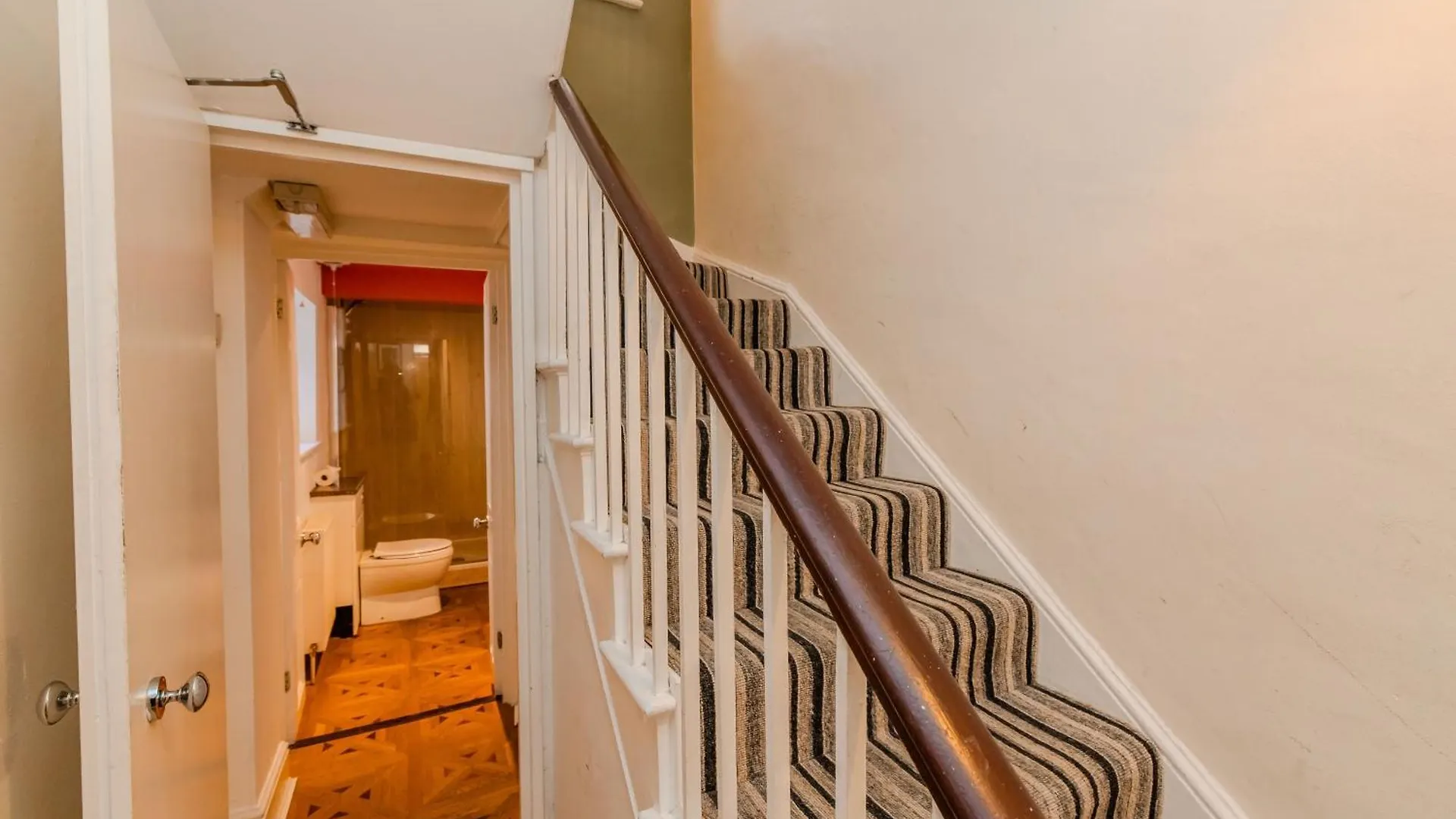 شقة Elegant Family Home L 5 Bedrooms With Spacious Patio L Kemptown برايتون المملكة المتحدة