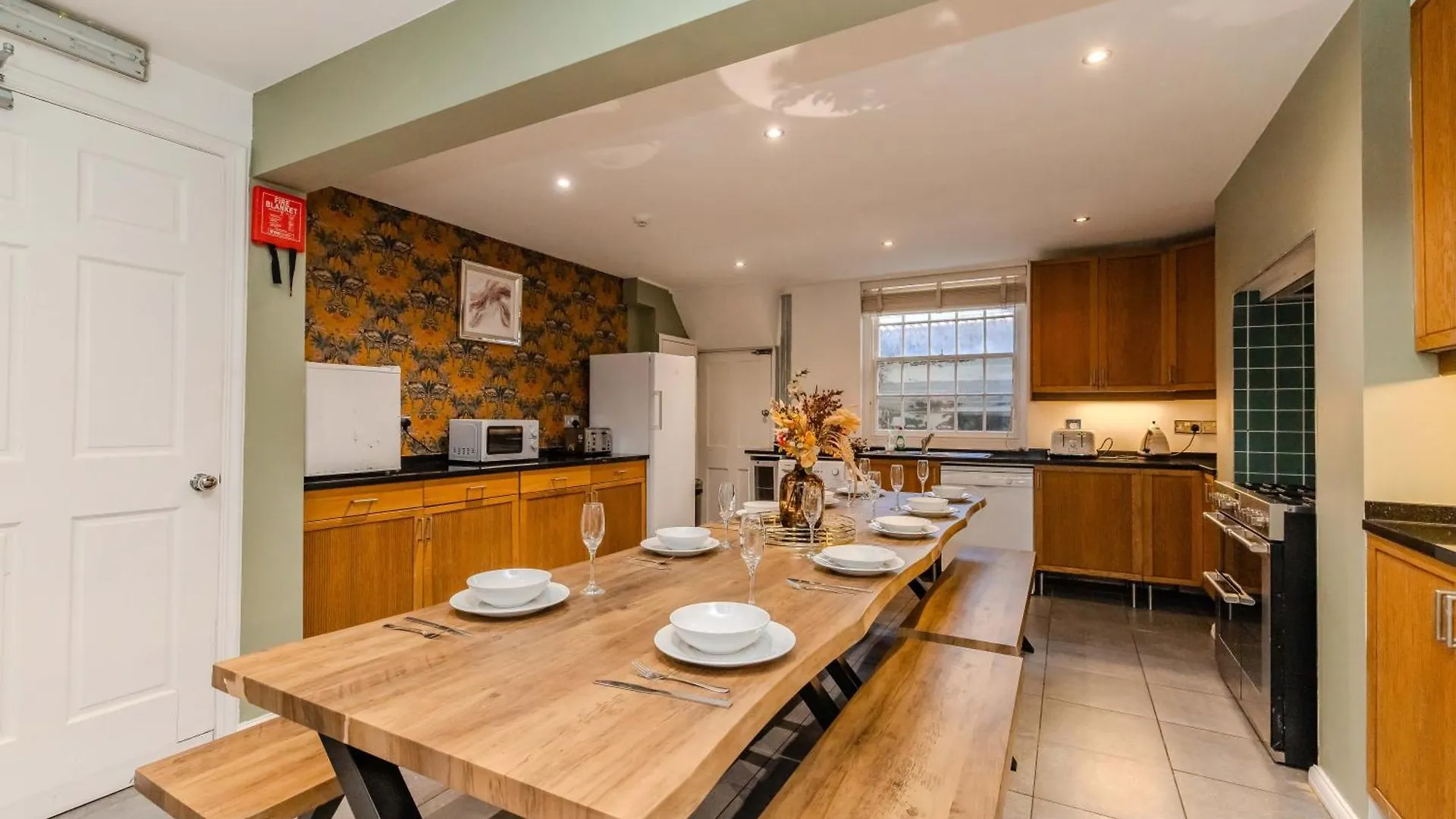 Elegant Family Home L 5 Bedrooms With Spacious Patio L Kemptown برايتون 0*,