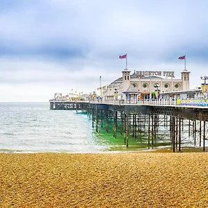 Kemptown - - By The Sea And Pier Brighton