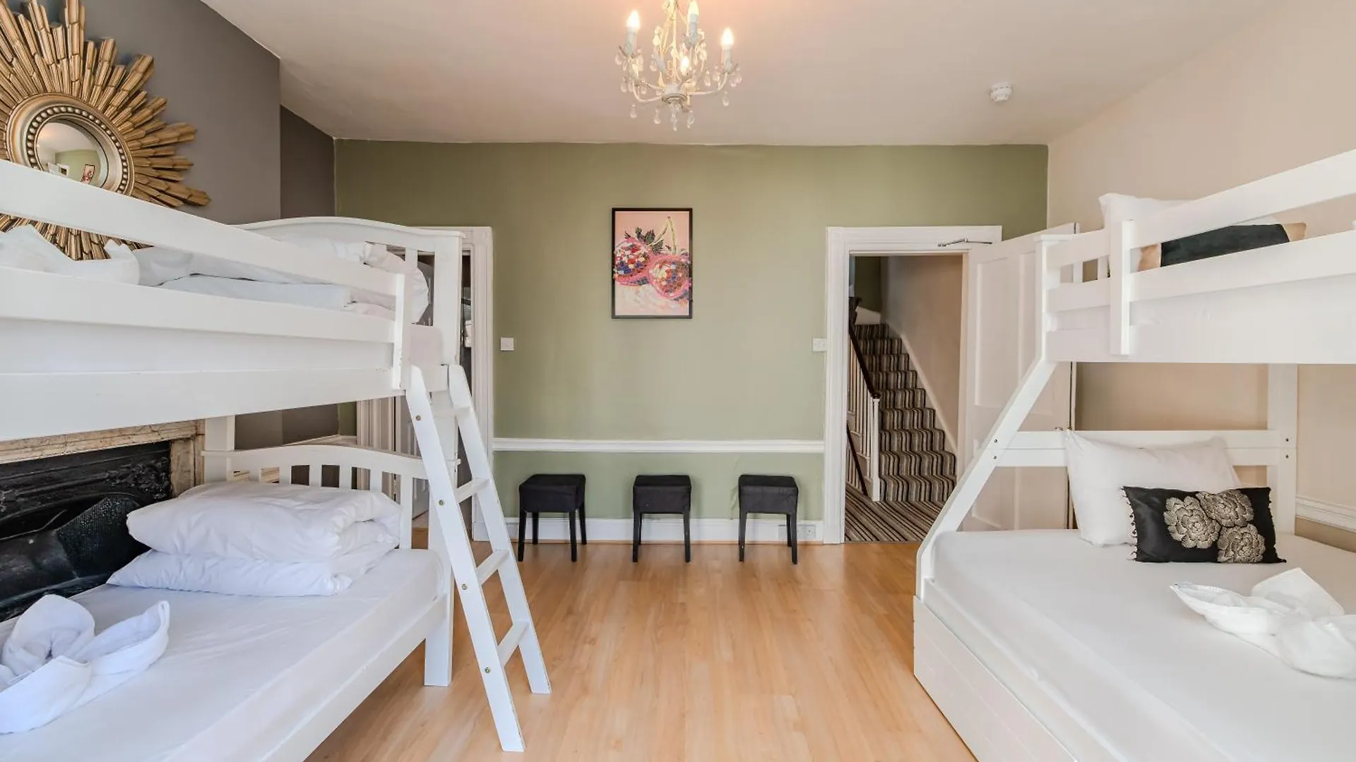 Apartment Elegant Family Home L 5 Bedrooms With Spacious Patio L Kemptown Brighton