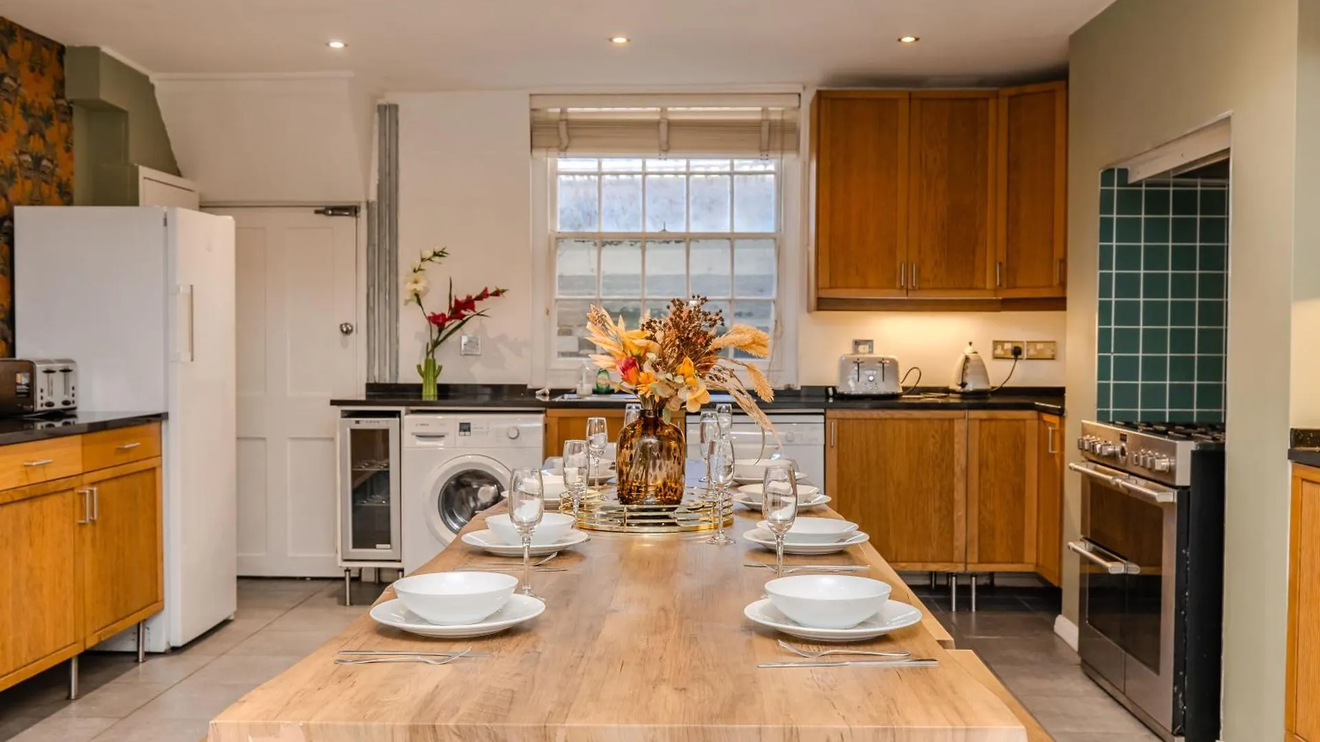 Apartment Elegant Family Home L 5 Bedrooms With Spacious Patio L Kemptown Brighton
