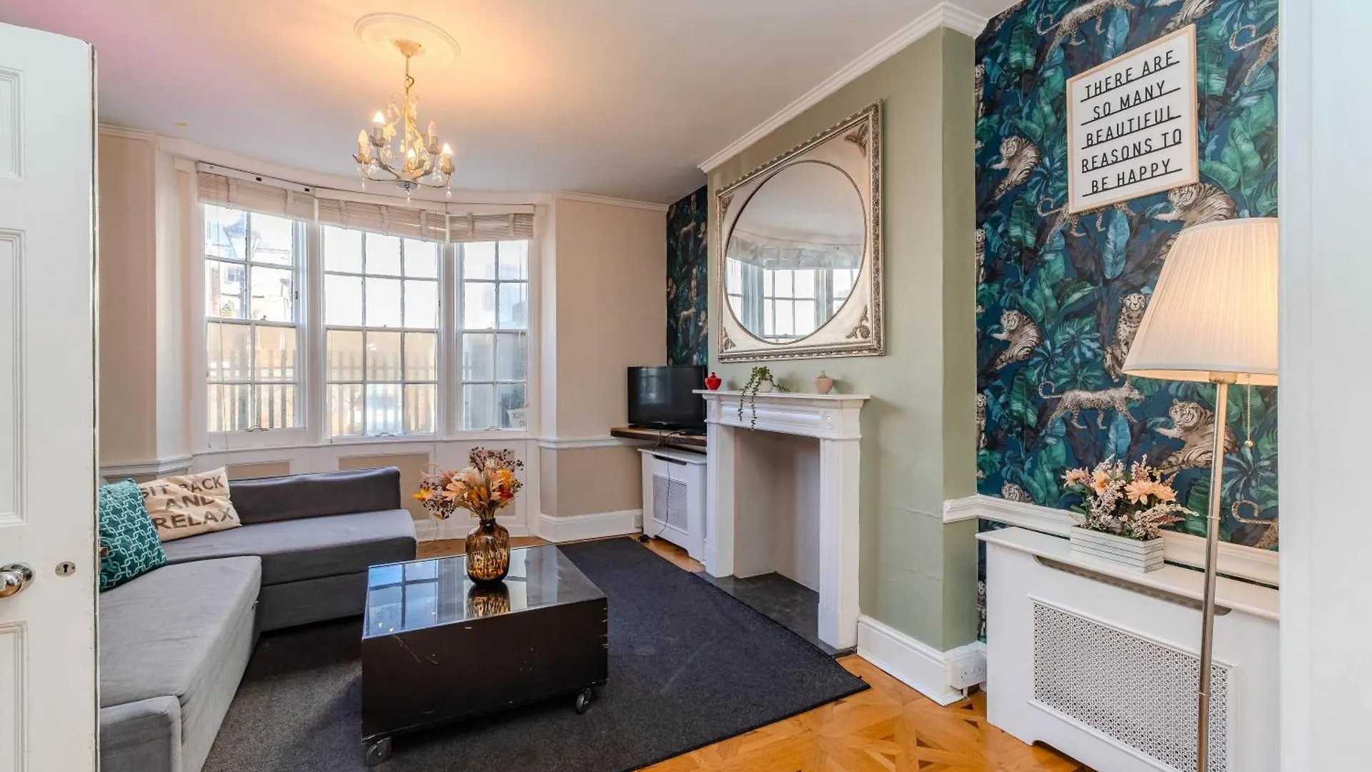 Apartment Elegant Family Home L 5 Bedrooms With Spacious Patio L Kemptown Brighton